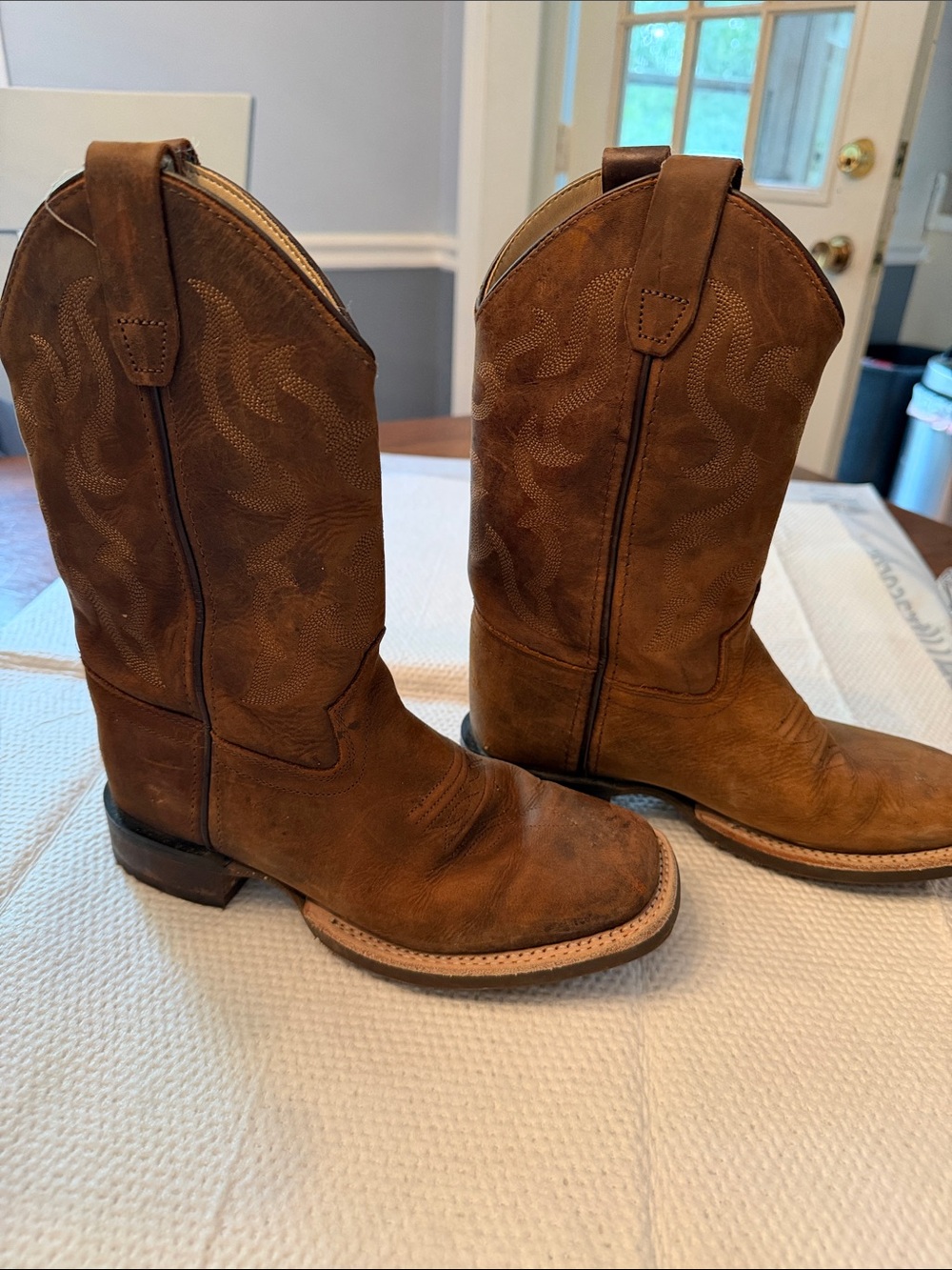 Classic Brown Leather Cowboy Boots
